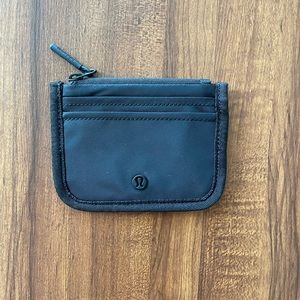 Lululemon True Identity Card Case in Black